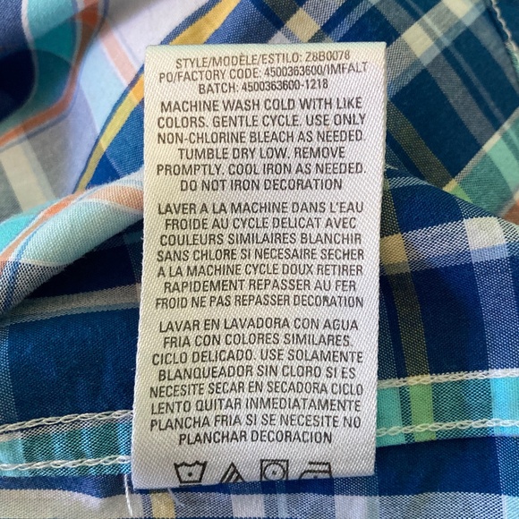 Boys size 8 Izod plaid short sleeved quality button down shirt - Picture 7 of 8